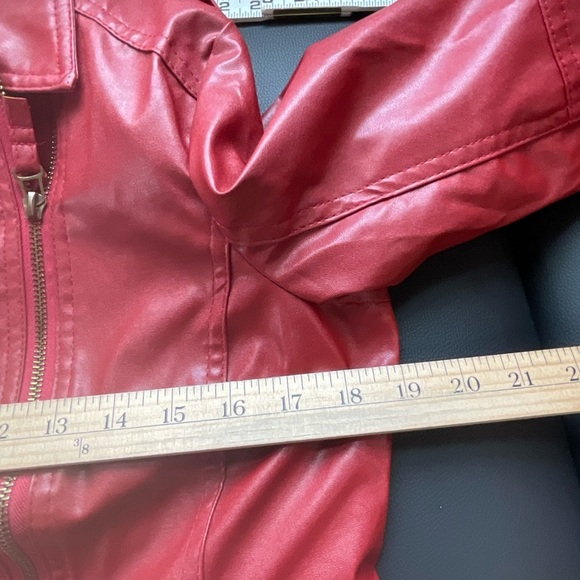 Vintage Jacket Red Faux Leather Biker Motorcycle Womens Size Medium - Picture 8 of 9